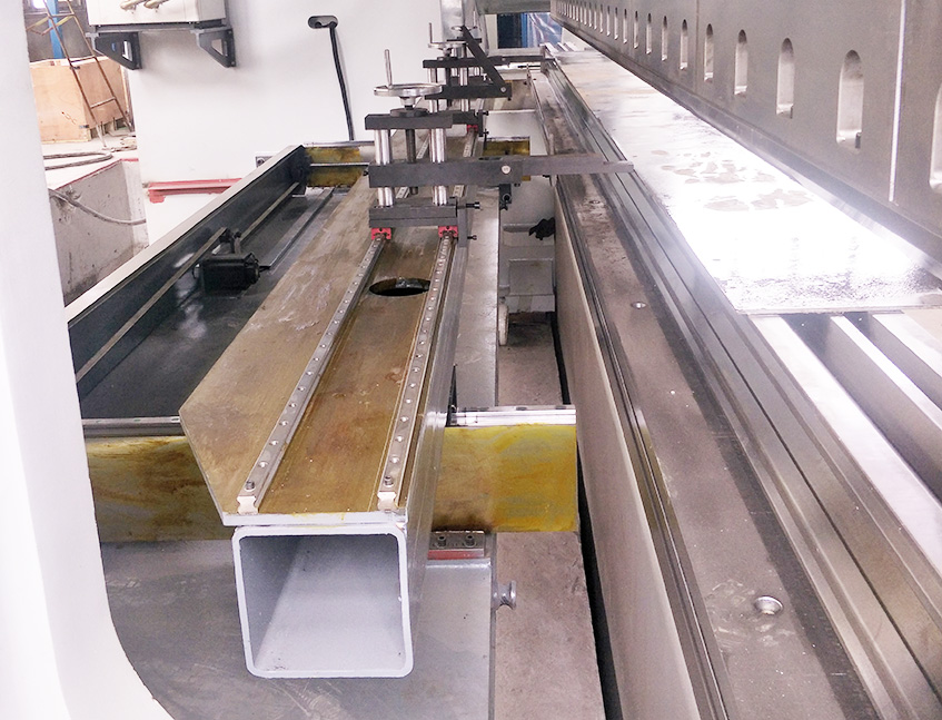 WE67K-800T8000 CNC Press Brake